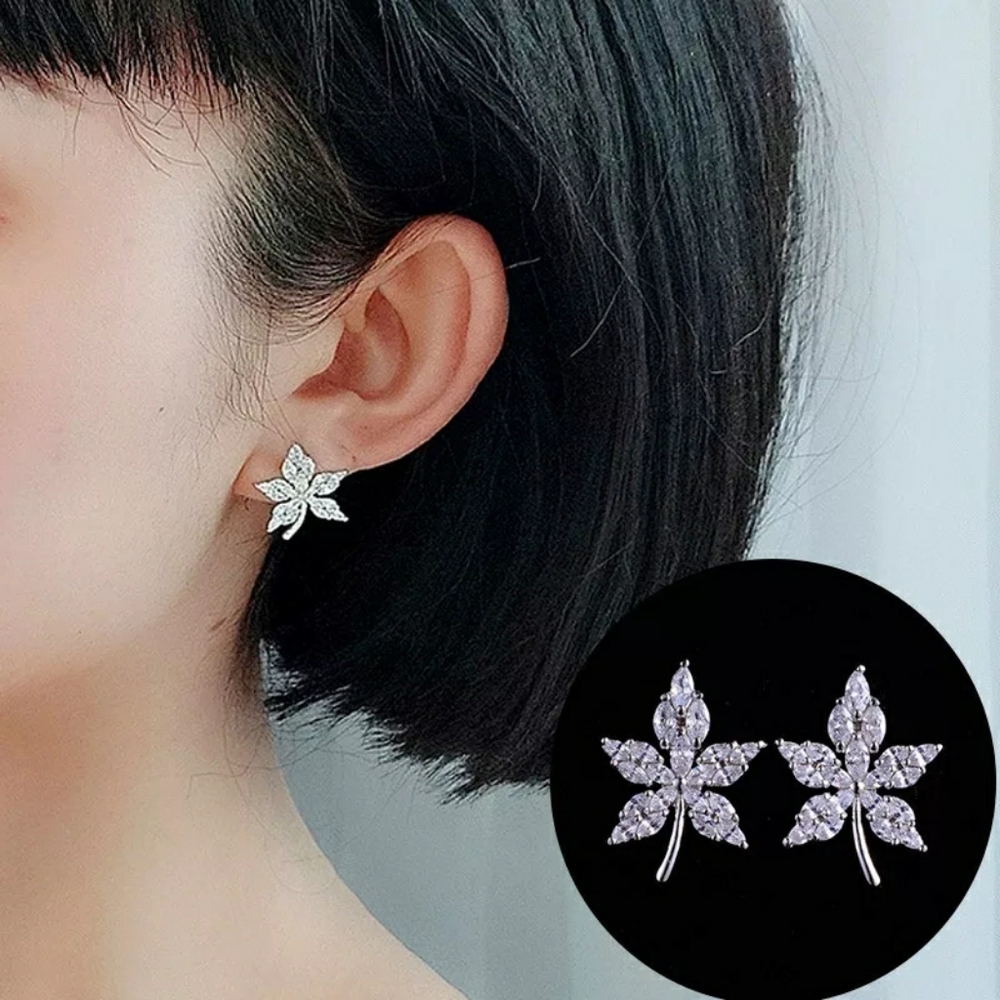 Women's cubic zirconia Crystal maple leaf earrings